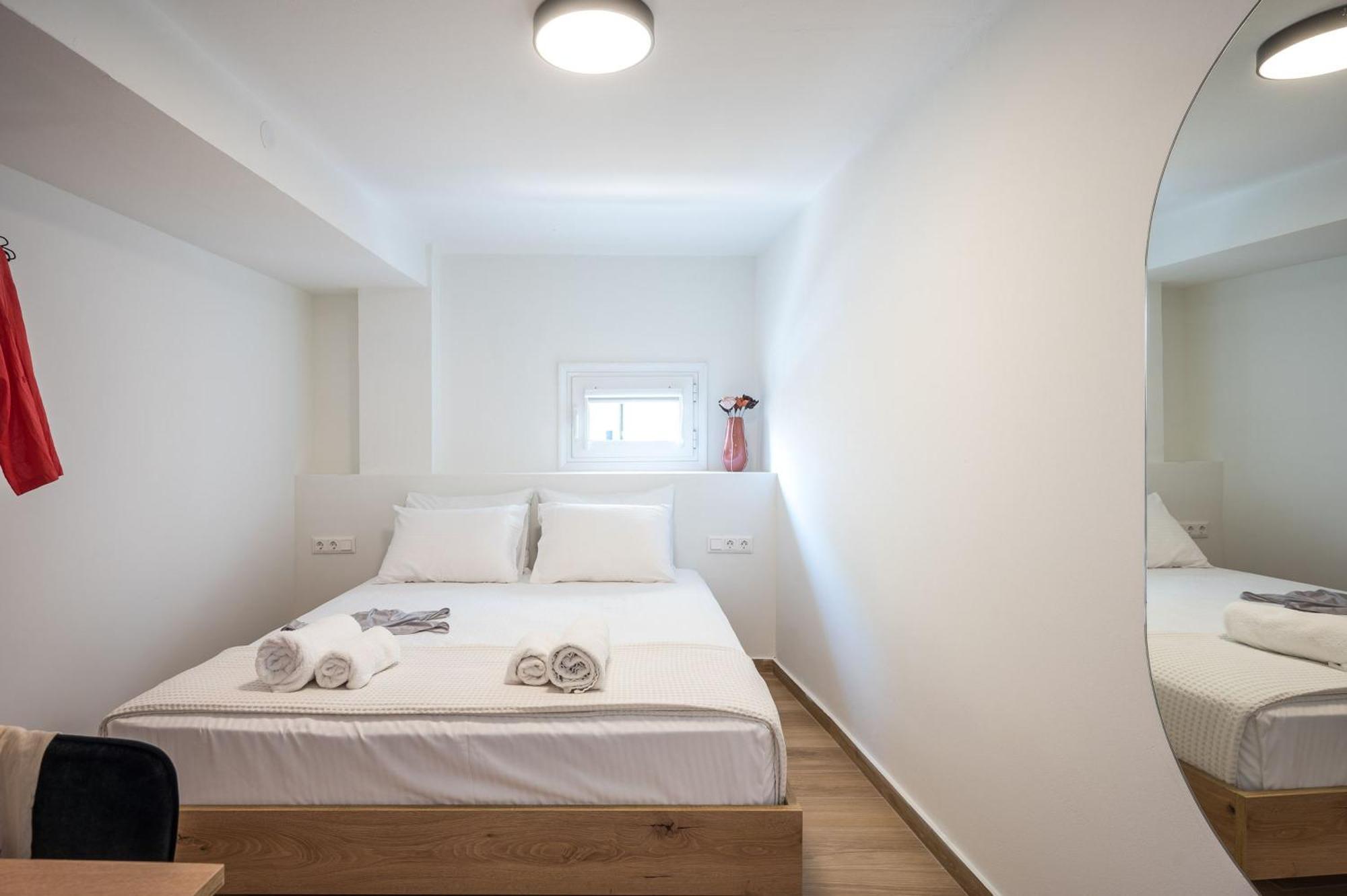 Senaon Urban Living City Center Iraklion Buitenkant foto