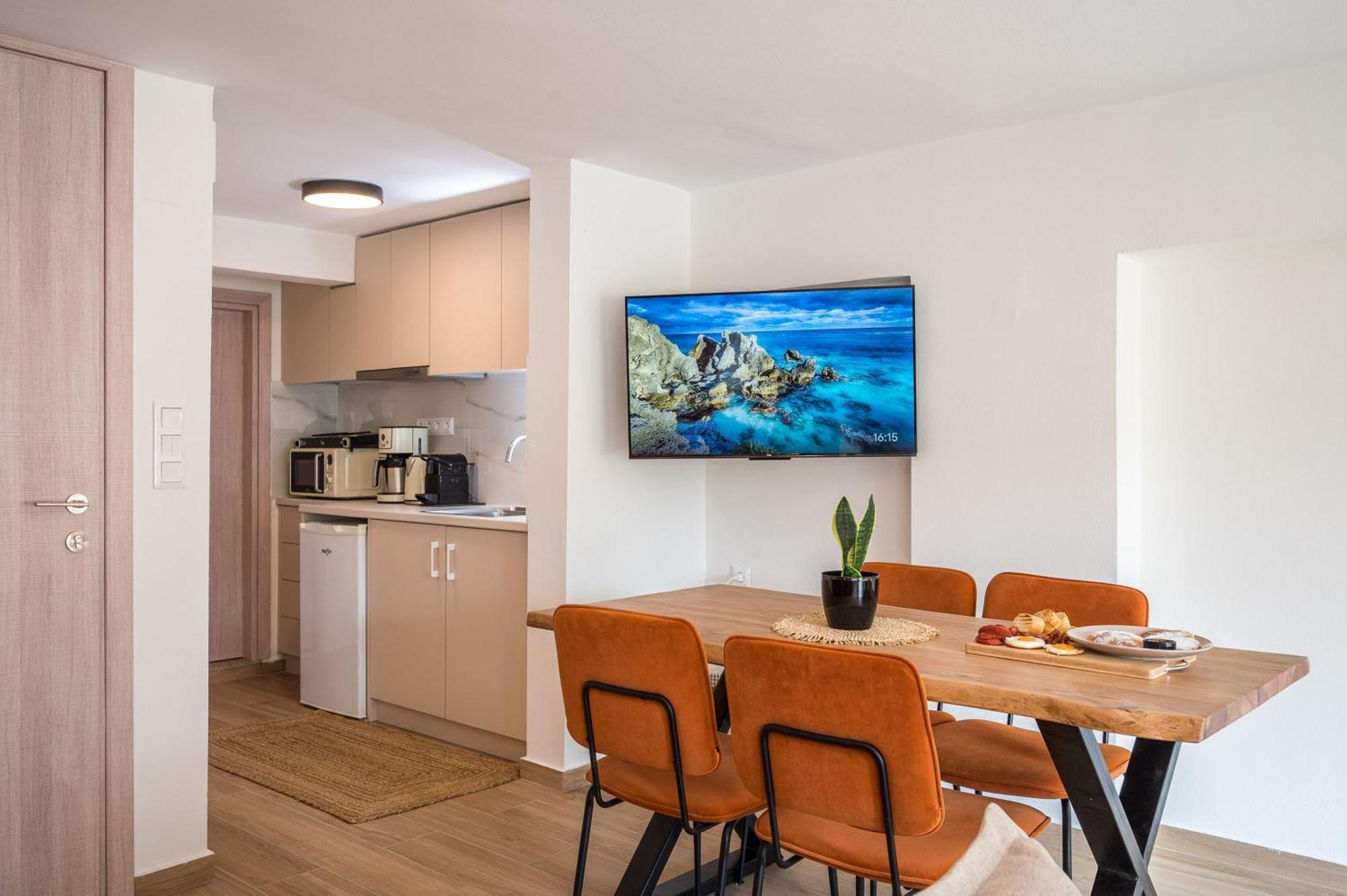 Senaon Urban Living City Center Iraklion Buitenkant foto