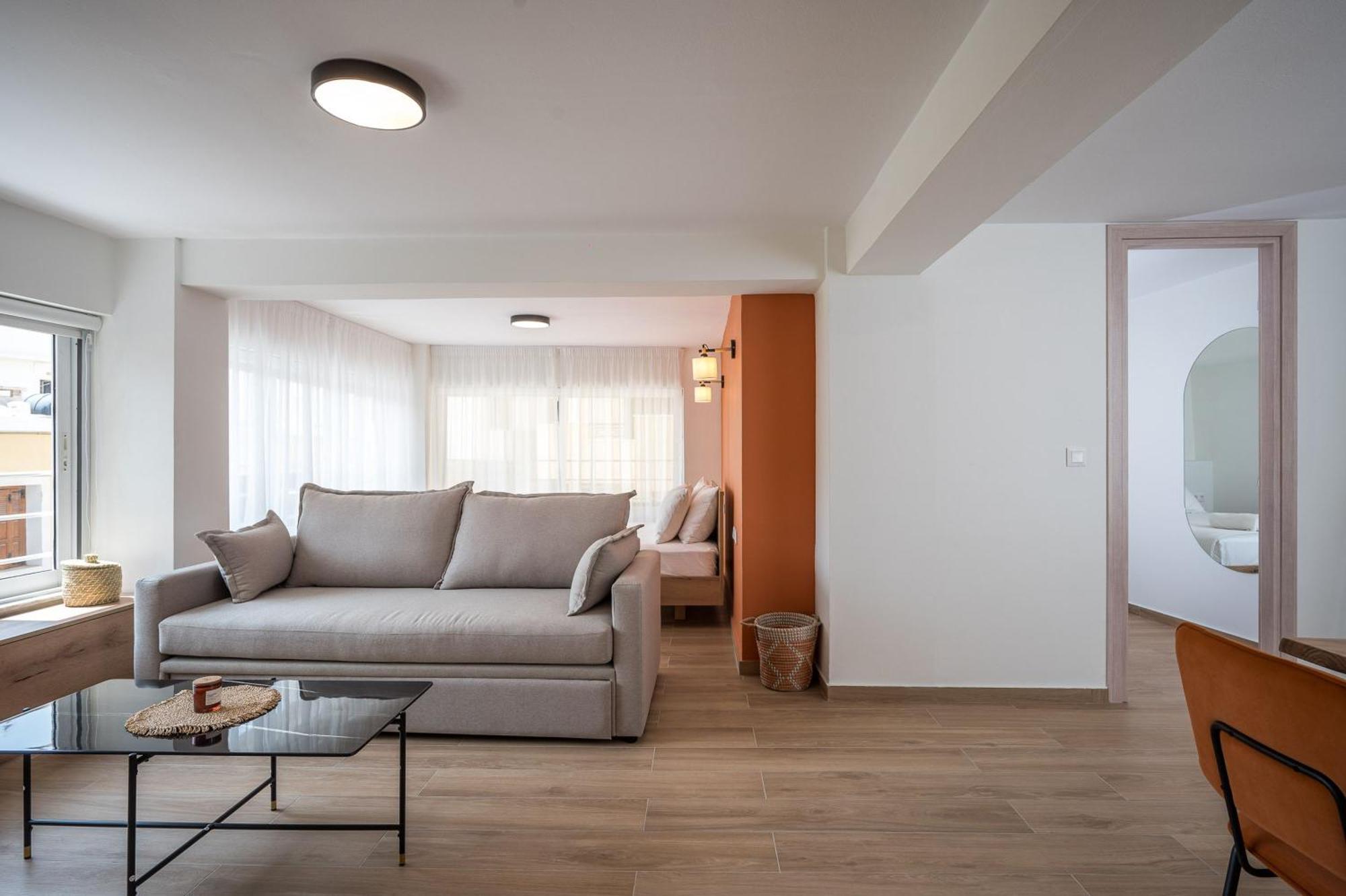 Senaon Urban Living City Center Iraklion Buitenkant foto