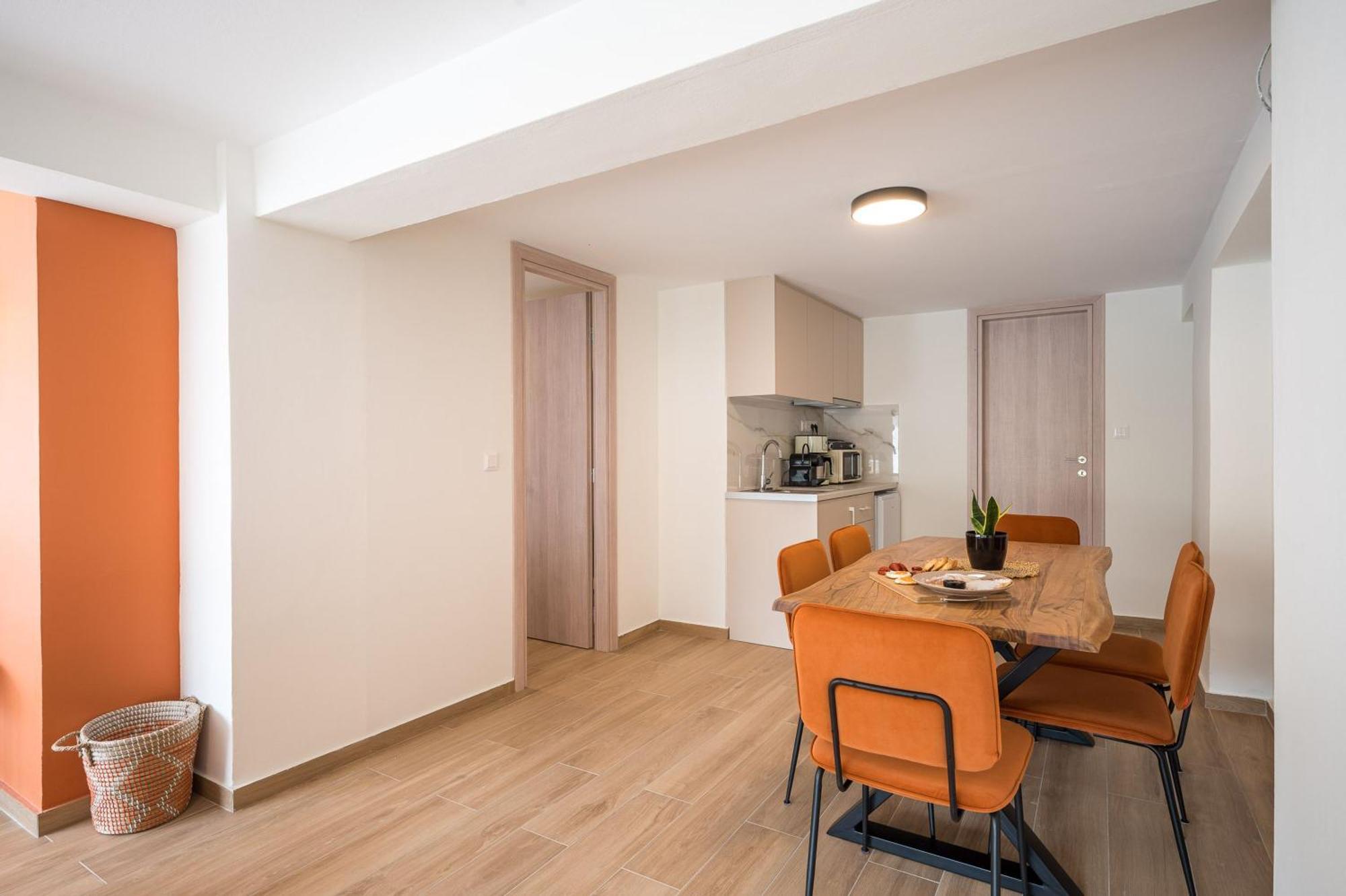 Senaon Urban Living City Center Iraklion Buitenkant foto